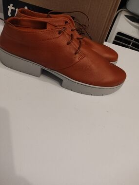 Women's Chukka Boots in Rust Orange Leather 41
